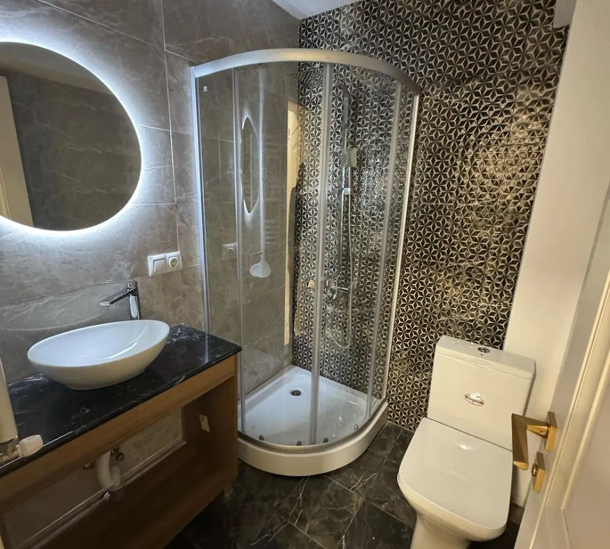Double B At Freedom Square Bed & Breakfast Tbilisi